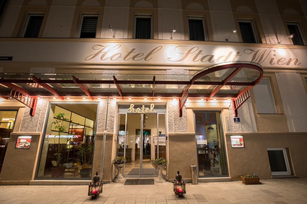 Hotel Stadt Wien Bad Schallerbach Buitenkant foto